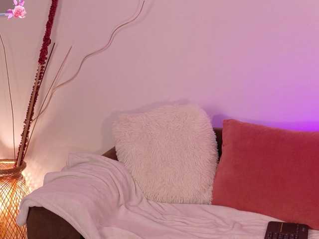 AnabelWolf live webcam show