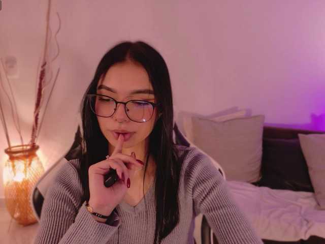 AnabelWolf live cam on BongaCams