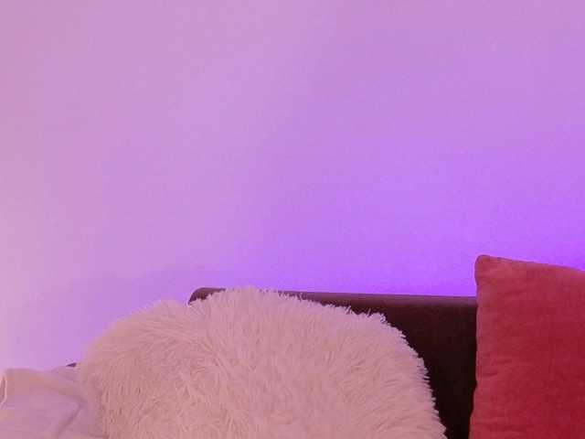 AnabelWolf live cam on BongaCams