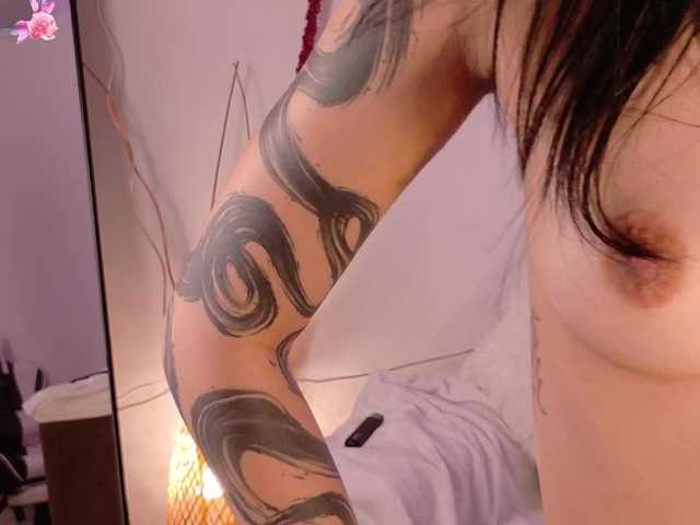 AnabelWolf live webcam show