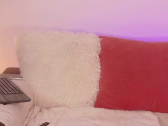 AnabelWolf live cam on BongaCams