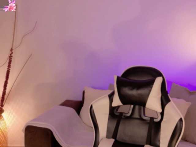 AnabelWolf live cam on BongaCams