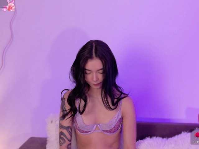 AnabelWolf live cam on BongaCams
