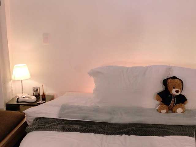 AnabelWolf live cam on BongaCams