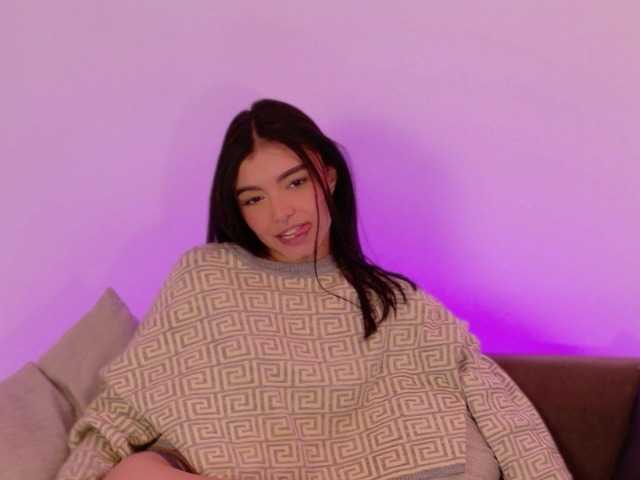 AnabelWolf live cam on BongaCams