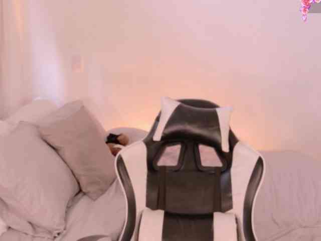AnabelWolf webcam