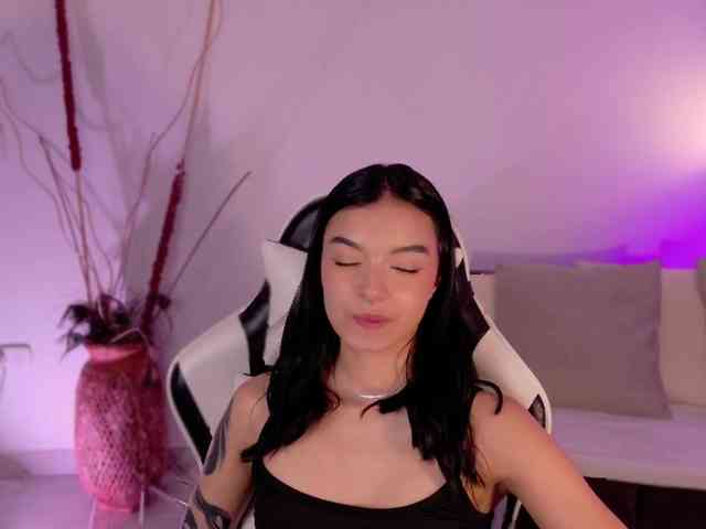 AnabelWolf webcam