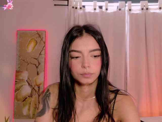 AnabelWolf webcam