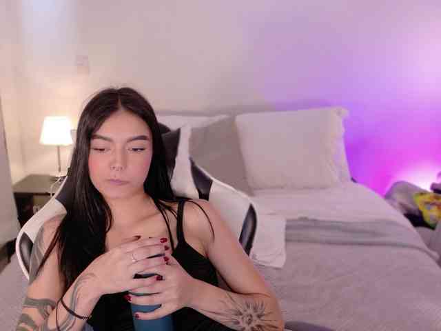 AnabelWolf webcam