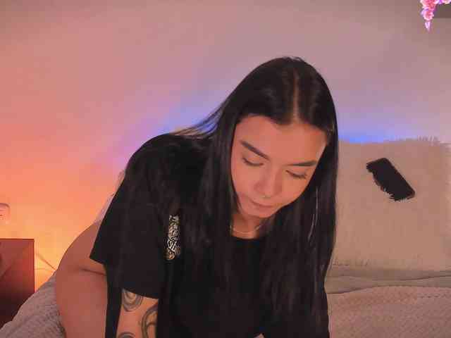 AnabelWolf webcam