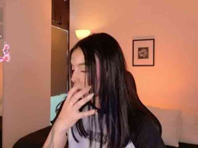 AnabelWolf webcam