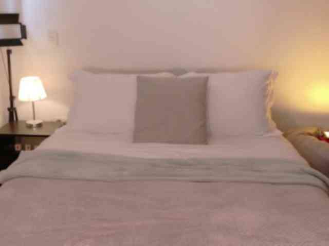 AnabelWolf webcam