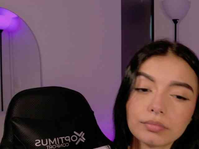 AnabelWolf webcam