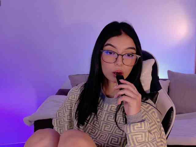 AnabelWolf webcam