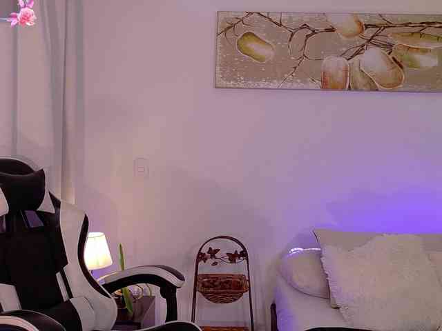 AnabelWolf webcam