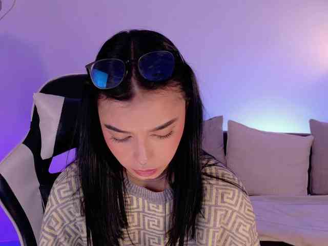 AnabelWolf webcam