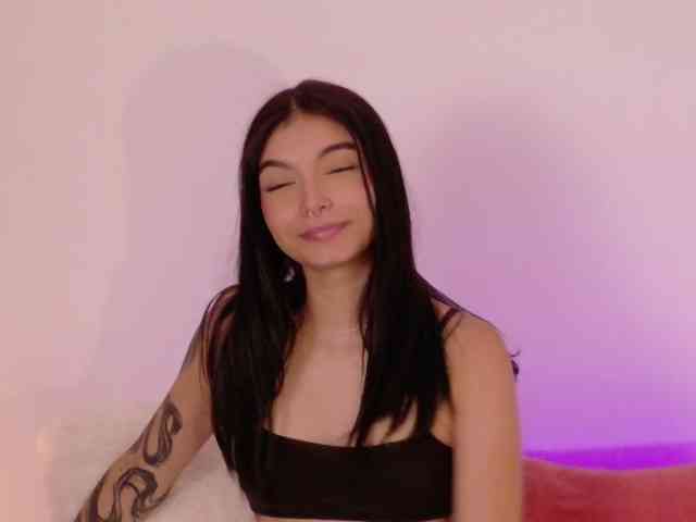 AnabelWolf webcam