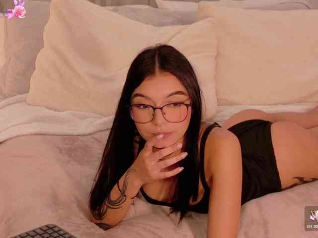 AnabelWolf webcam