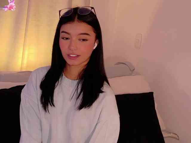 AnabelWolf webcam
