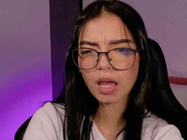 AnabelWolf webcam