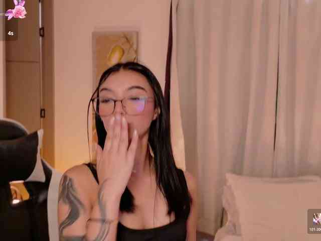 AnabelWolf webcam