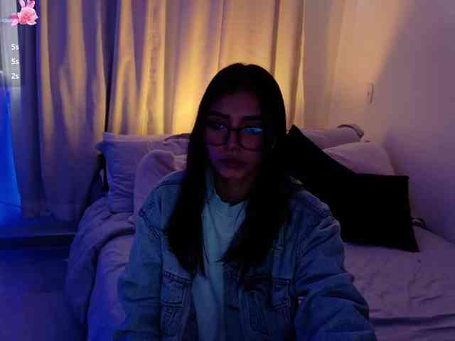 AnabelWolf webcam