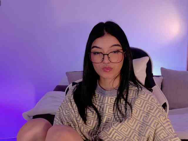 AnabelWolf webcam