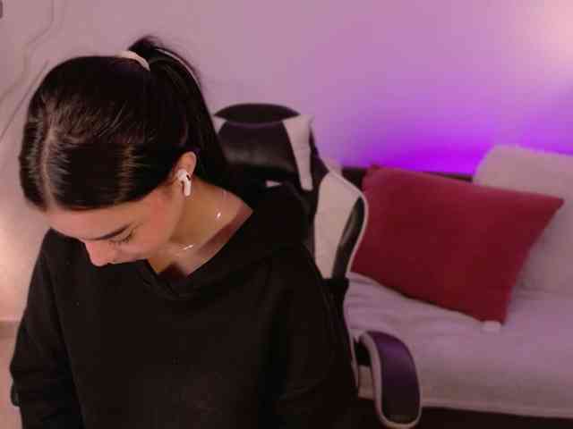 AnabelWolf webcam