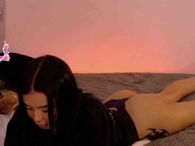 AnabelWolf webcam