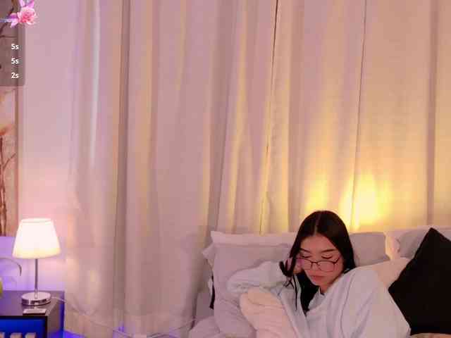 AnabelWolf webcam