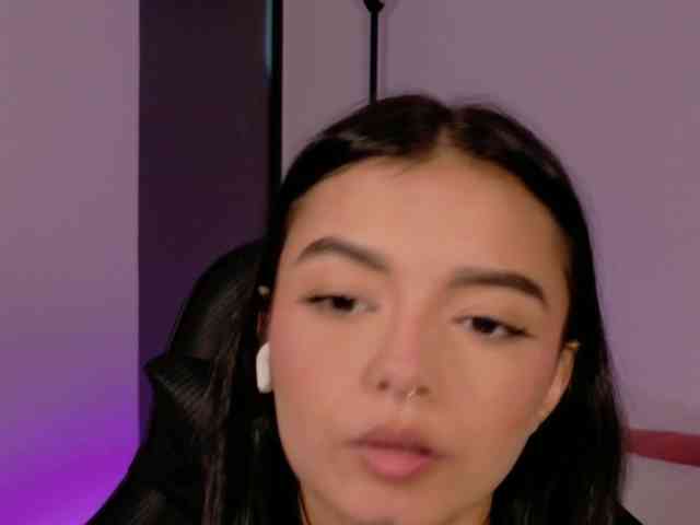 AnabelWolf webcam