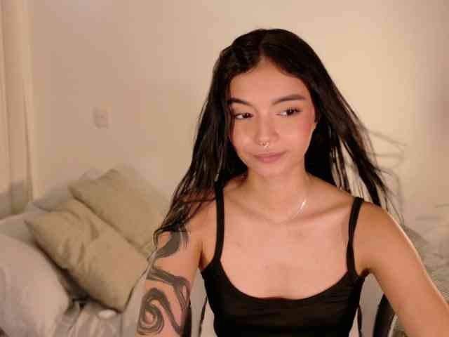 AnabelWolf webcam