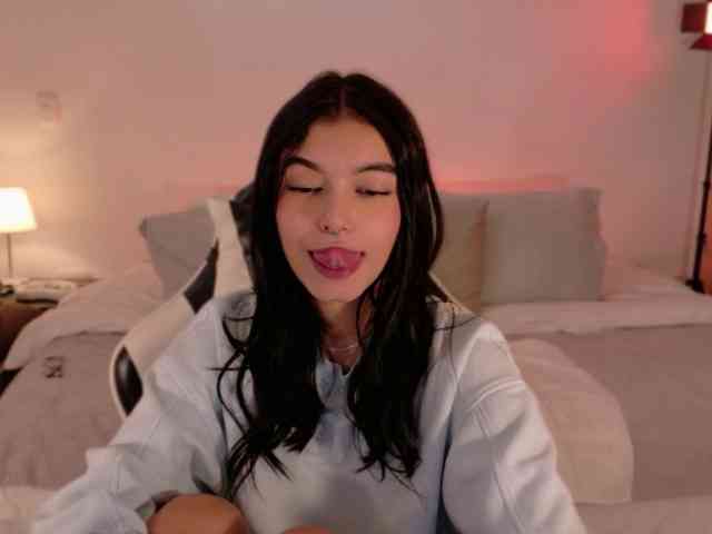 AnabelWolf webcam