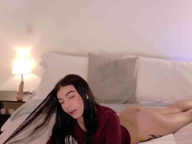 AnabelWolf webcam