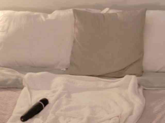 AnabelWolf webcam