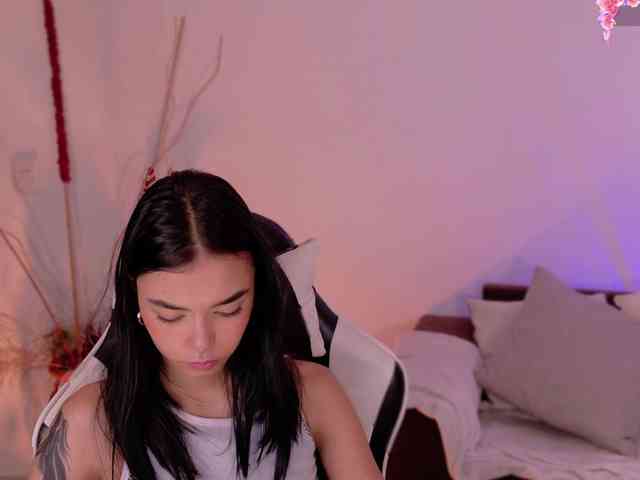 AnabelWolf webcam