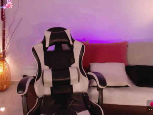 AnabelWolf webcam