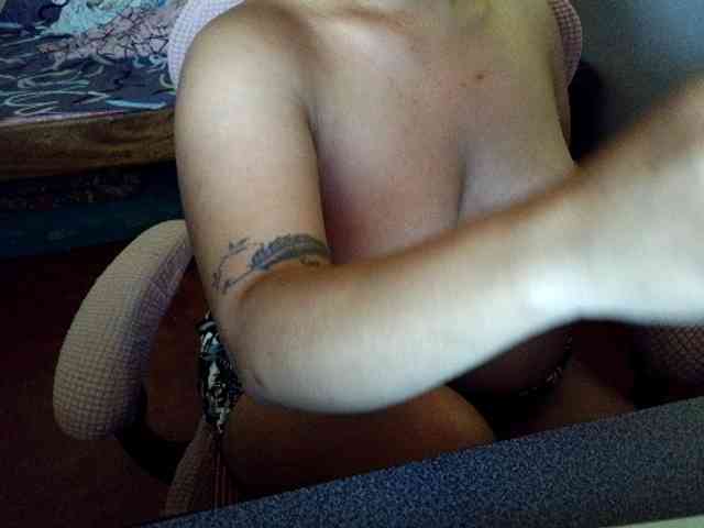 SweetKhat4u webcam