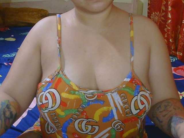 ladyvita21 live cam on BongaCams