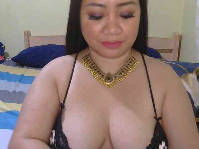 ladyvita21 webcam