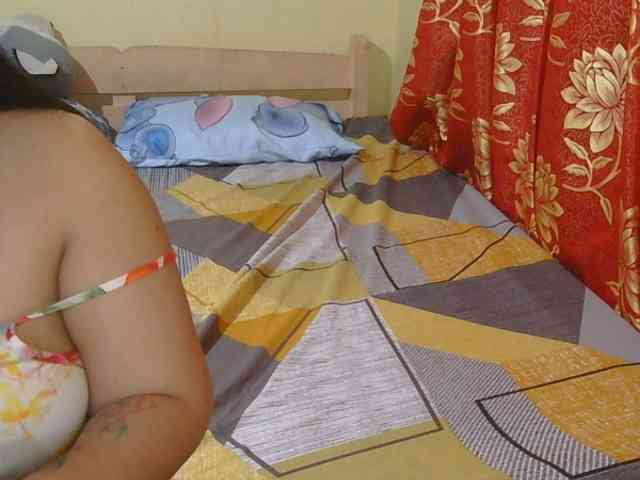 ladyvita21 webcam