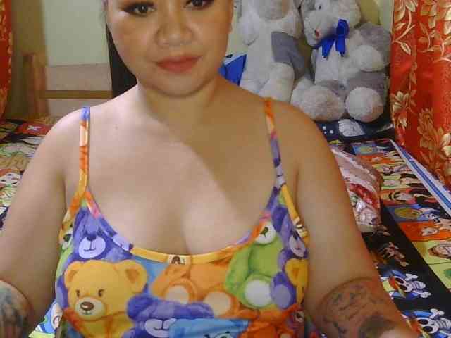 ladyvita21 webcam