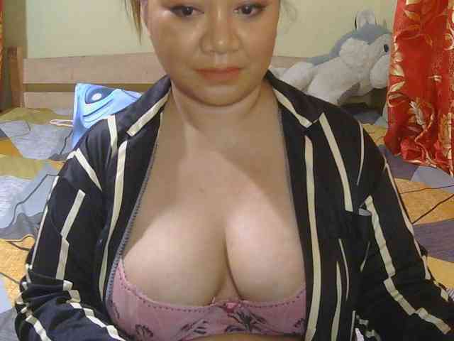 ladyvita21 webcam