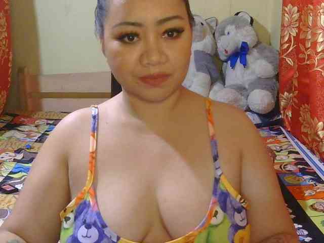 Model: ladyvita21
