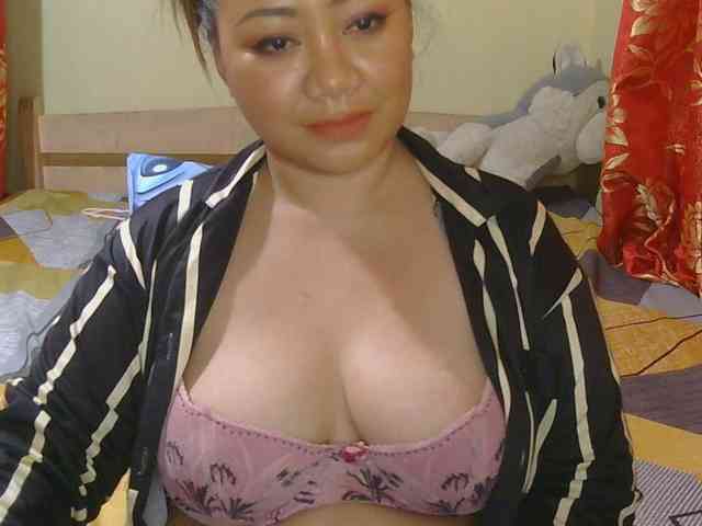 ladyvita21 webcam