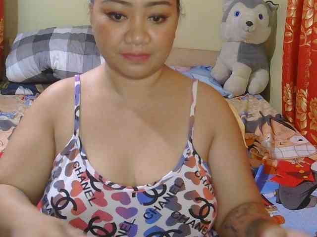 Model: ladyvita21