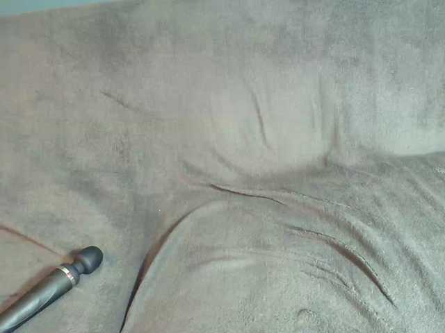 AnneBlueeyes live cam on BongaCams