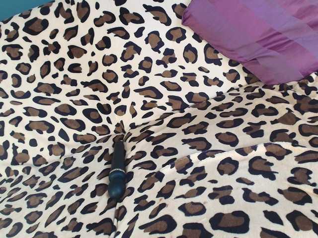 AnneBlueeyes live cam on BongaCams