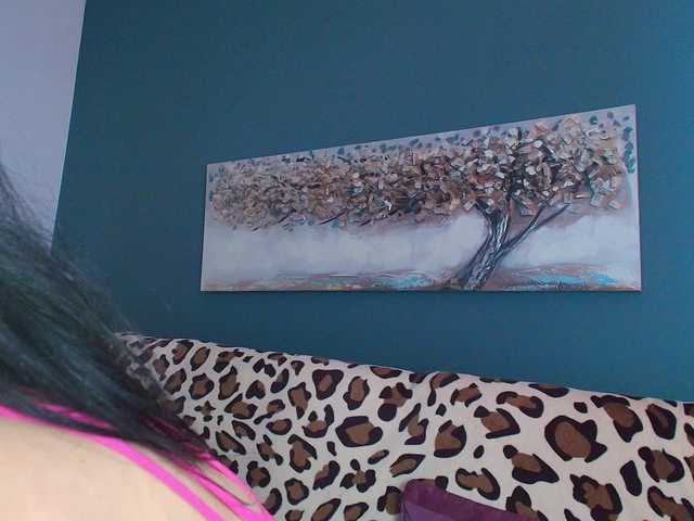 AnneBlueeyes — live female cam