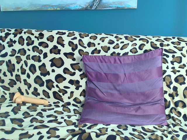 AnneBlueeyes live cam on BongaCams